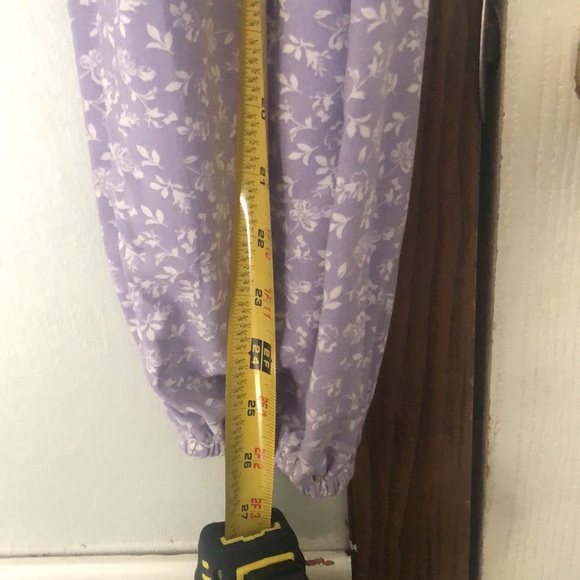 REWIND SIZE M Light purple floral crop top L/S - Picture 7 of 11